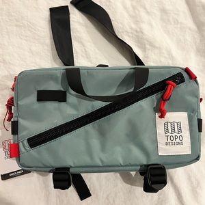 NWT Topo Designs Quick Pack in Sage!!!!